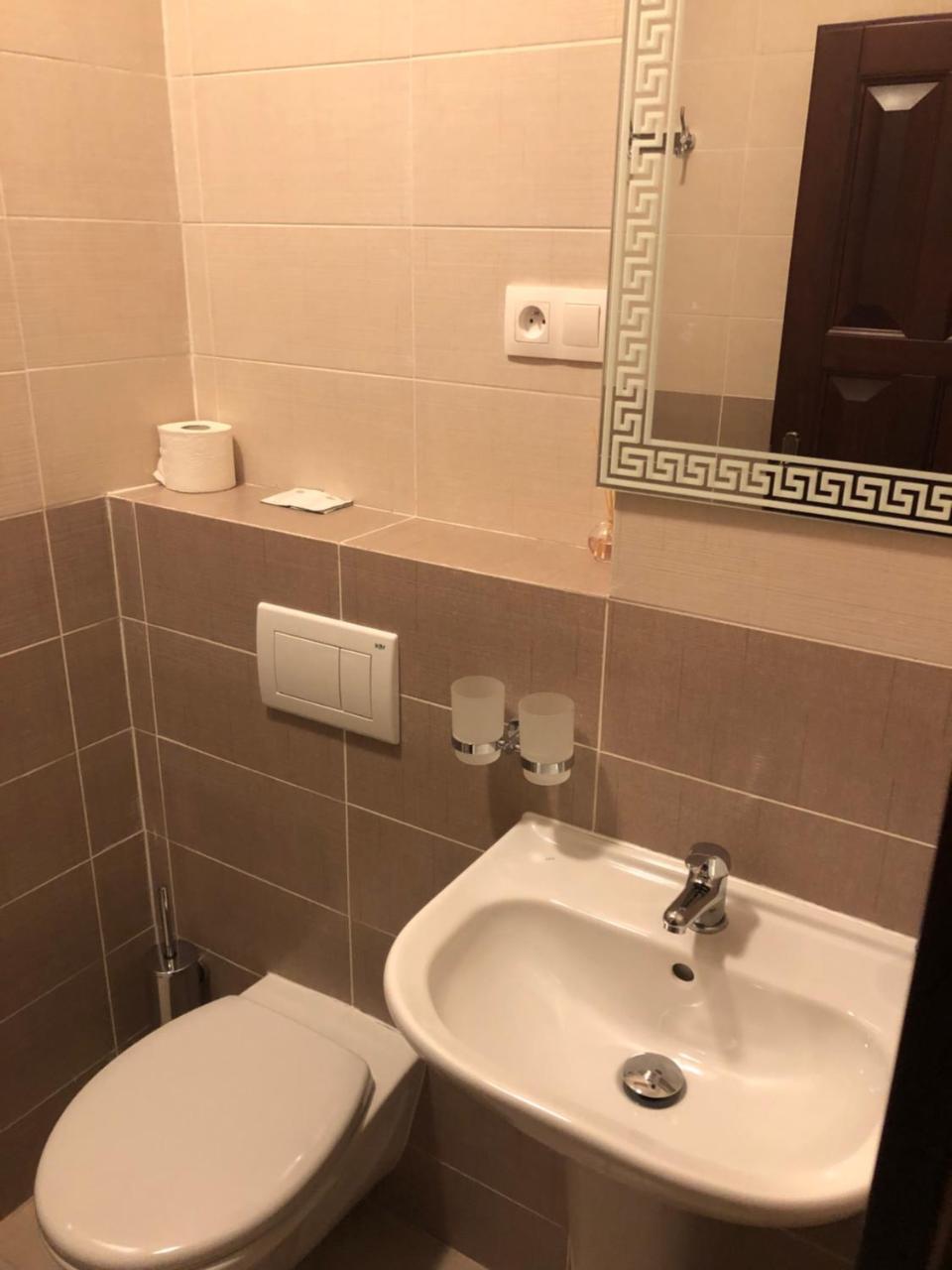 Art Star Hotel Hostivice Buitenkant foto